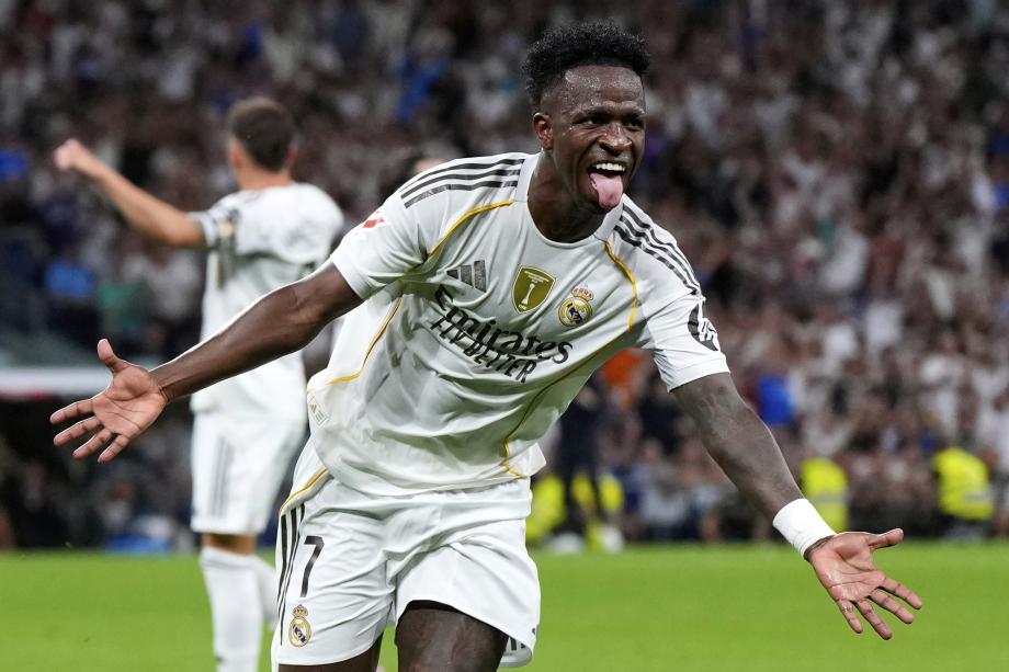 与中卫换防 与中卫换防