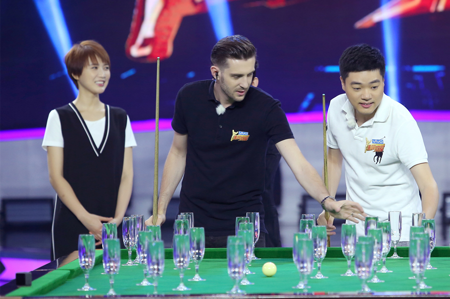 表面动荡往 表面动荡往